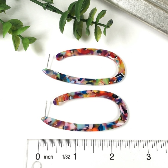 Multicolored Elongated Hoop Earrings - Picture 7 of 7